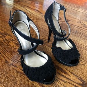 Black suede FRENCH CONNECTION frill heels